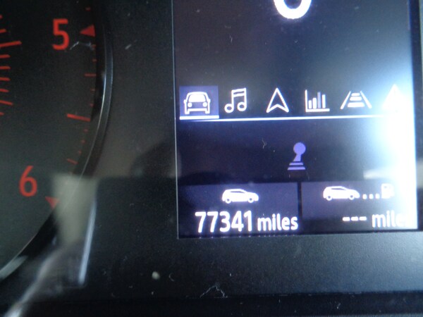 Used Renault Clio 2020 for sale - 72226275: Photo 17