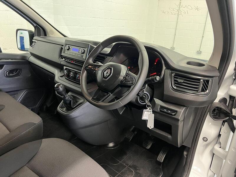 Used Renault Trafic 2022 for sale - 76903954: Photo 15