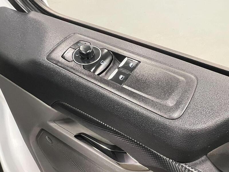 Used Ford Transit Custom 2024 for sale - 76904300: Photo 32