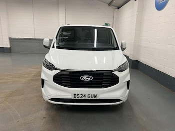 Used Ford Transit Custom 2024 for sale - 76904300: Photo