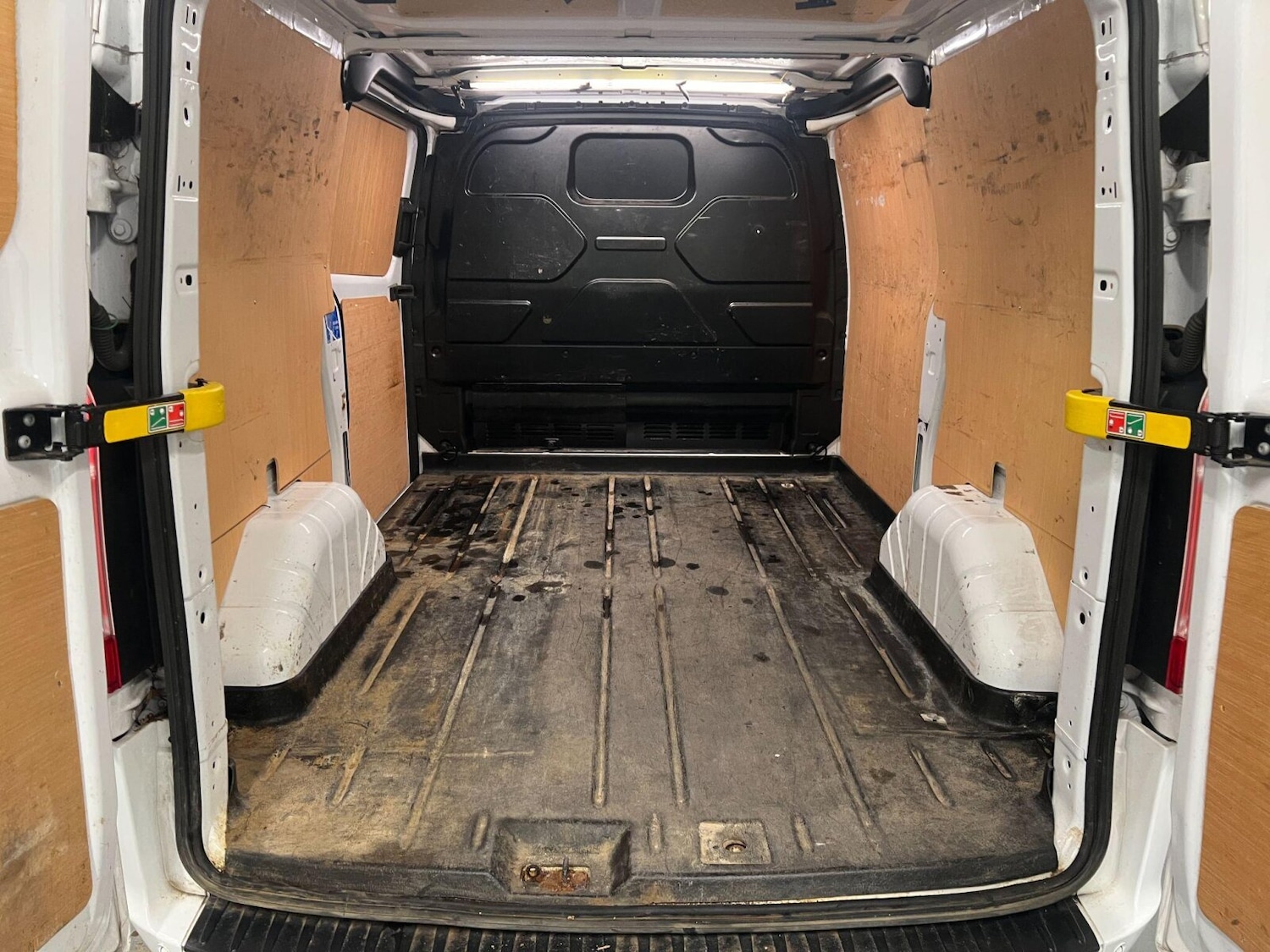 Used Ford Transit Custom 2022 for sale - 76773388: Photo 5