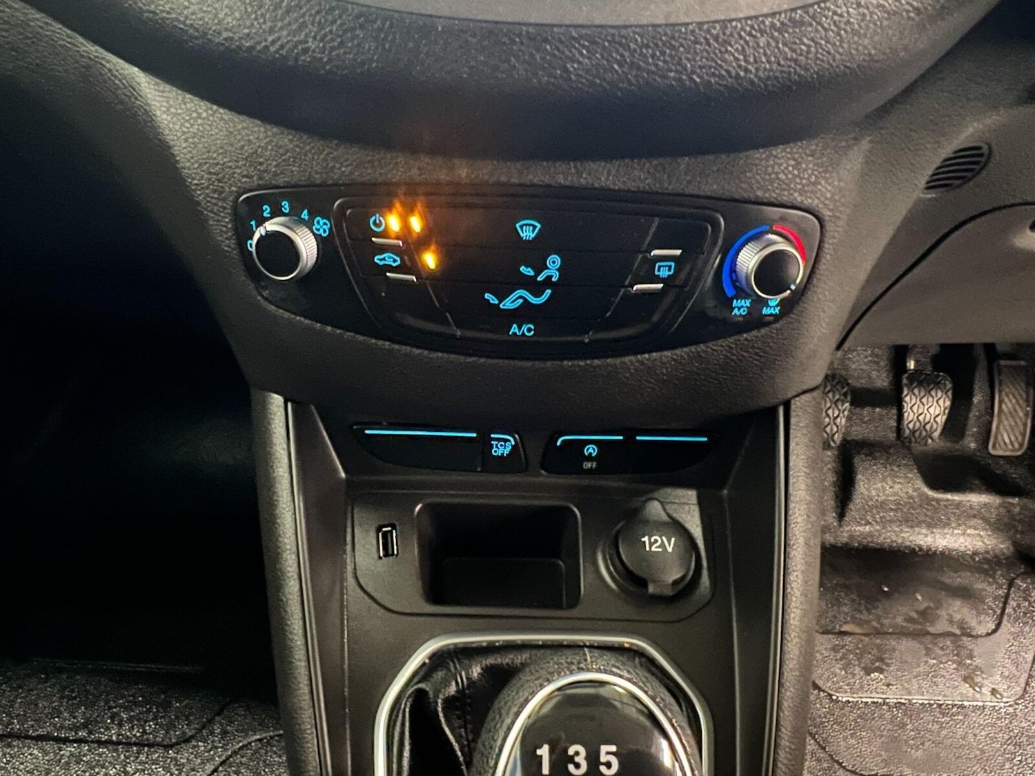 Used Ford Transit Courier 2021 for sale - 76872534: Photo 33