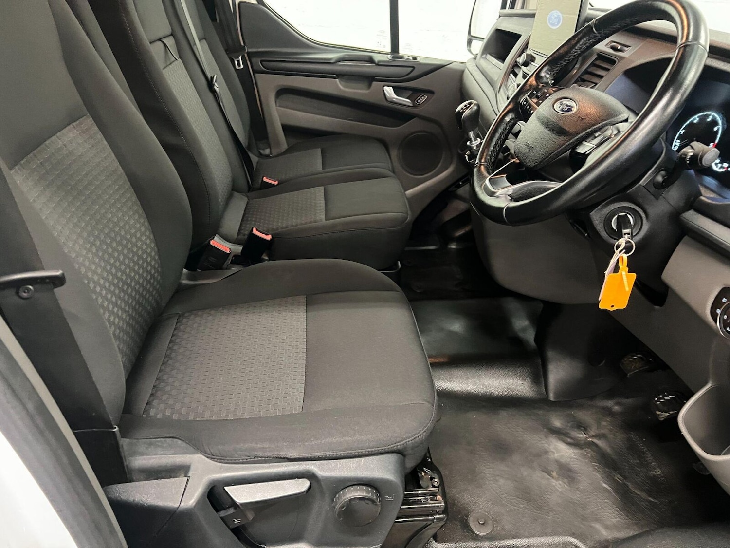 Used Ford Transit Custom 2021 for sale - 76870179: Photo 9