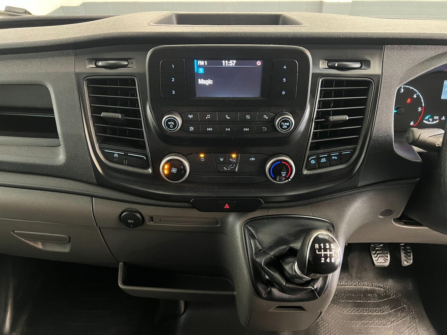 Used Ford Transit 2022 for sale - 76507580: Photo 22