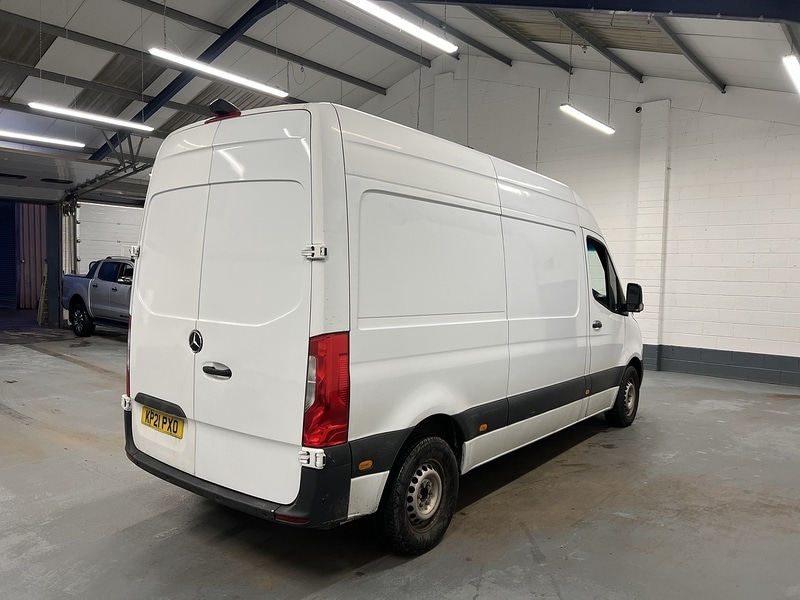 Used Mercedes-Benz Sprinter 2021 for sale - 76969760: Photo 3