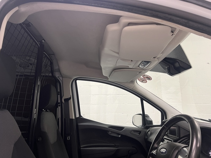 Used Ford Transit Courier 2020 for sale - 77298355: Photo 12