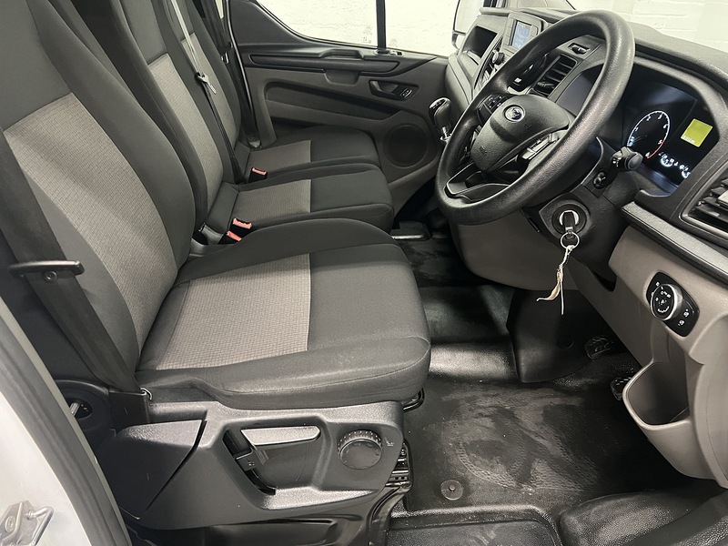 Used Ford Transit Custom 2023 for sale - 77716146: Photo 10