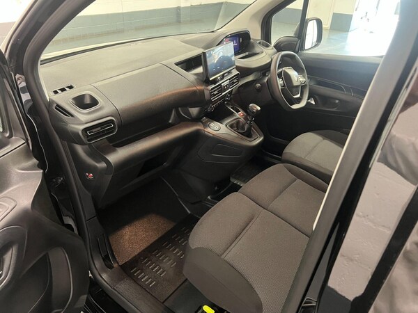 Used Peugeot Partner 2024 for sale - 76116883: Photo 19