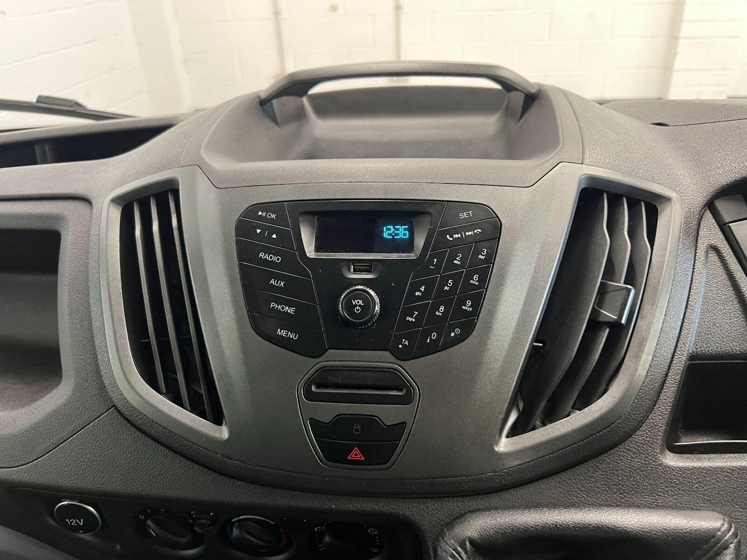 Used Ford Transit 2017 for sale - 75829298: Photo 22