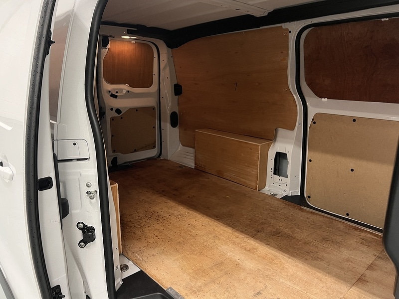 Used Peugeot Expert 2024 for sale - 77136945: Photo 34