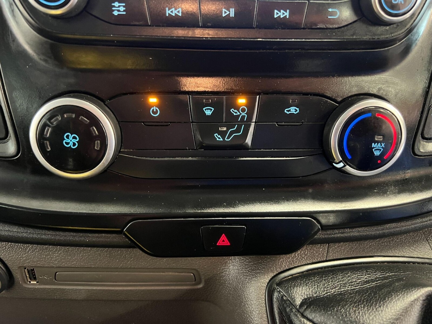 Used Ford Transit 2021 for sale - 75403917: Photo 24