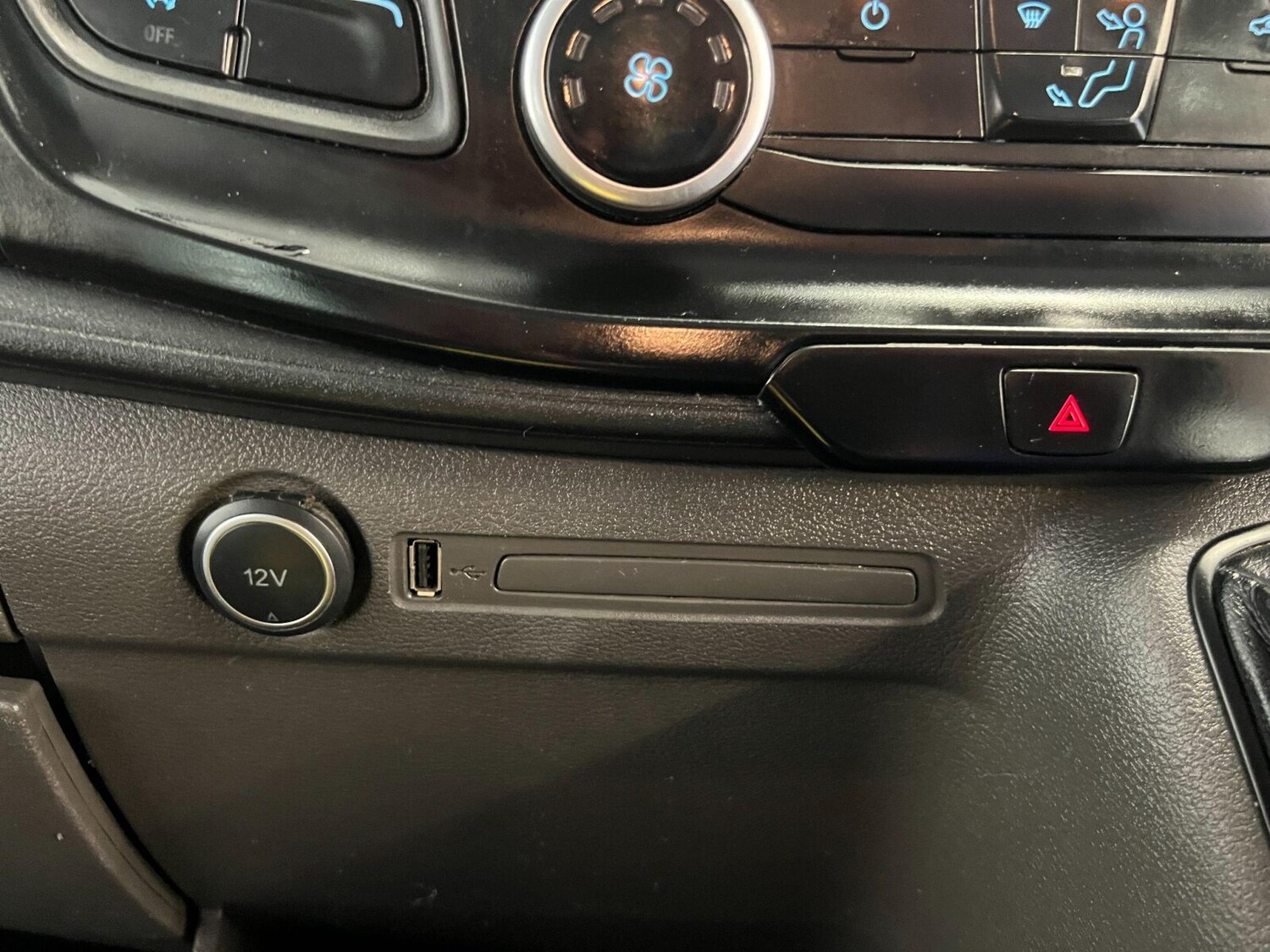 Used Ford Transit 2021 for sale - 75403917: Photo 26