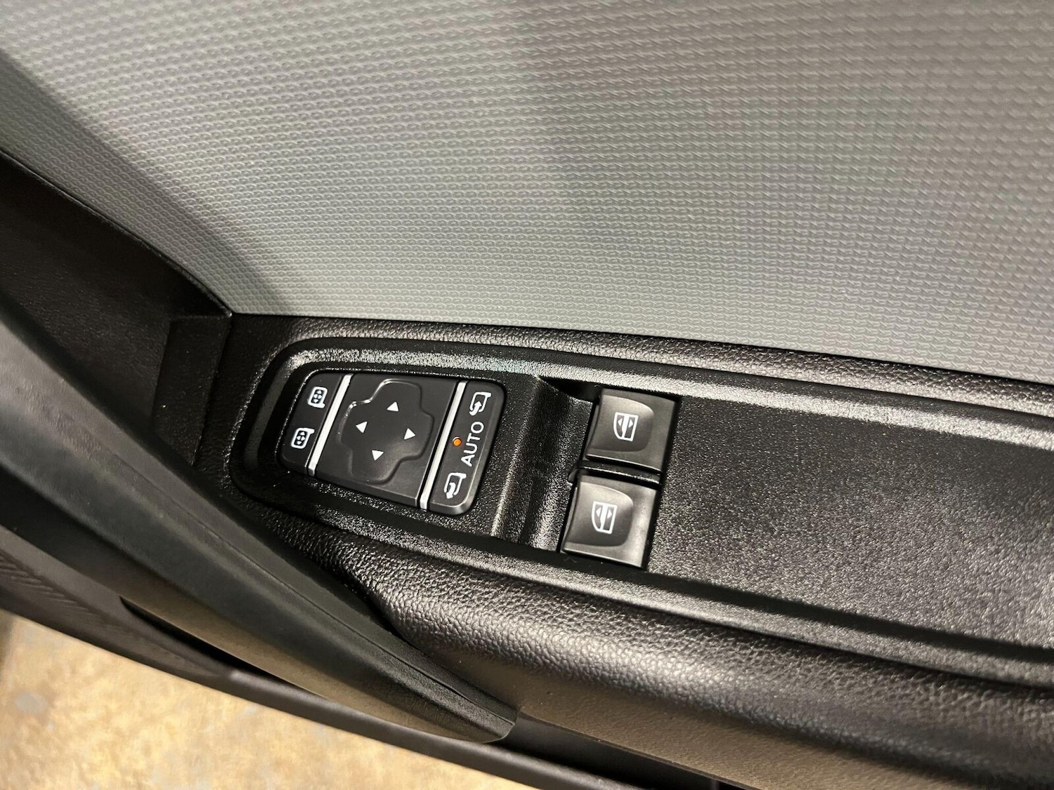 Used Nissan Other 2023 for sale - 76233958: Photo 11