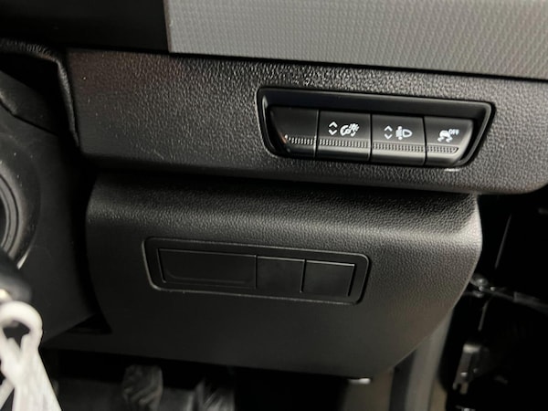 Used Nissan Other 2023 for sale - 76233958: Photo 12