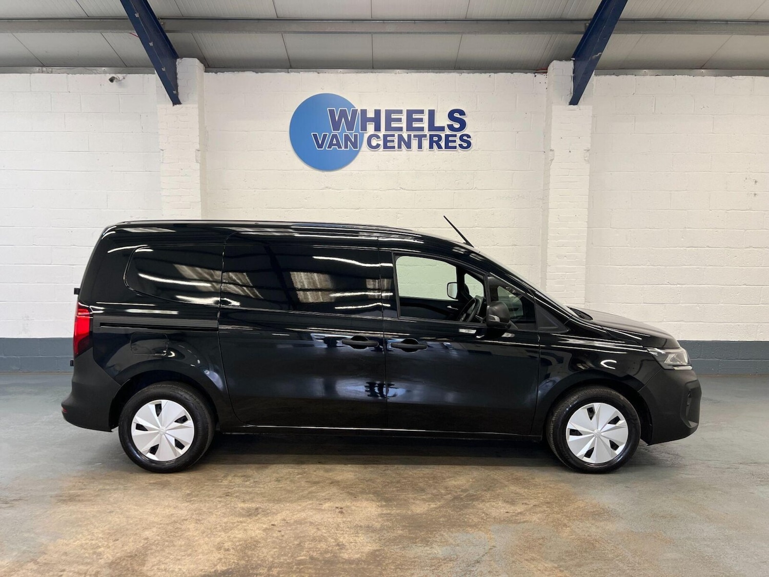 Used Nissan Other 2023 for sale - 76233958: Photo 7