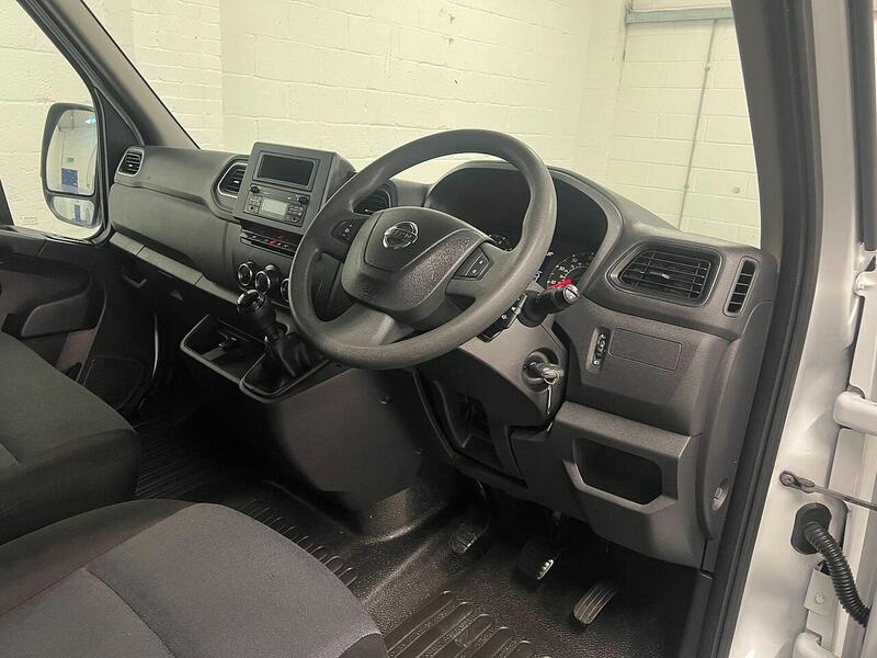 Used Nissan Interstar 2023 for sale - 76904017: Photo 16