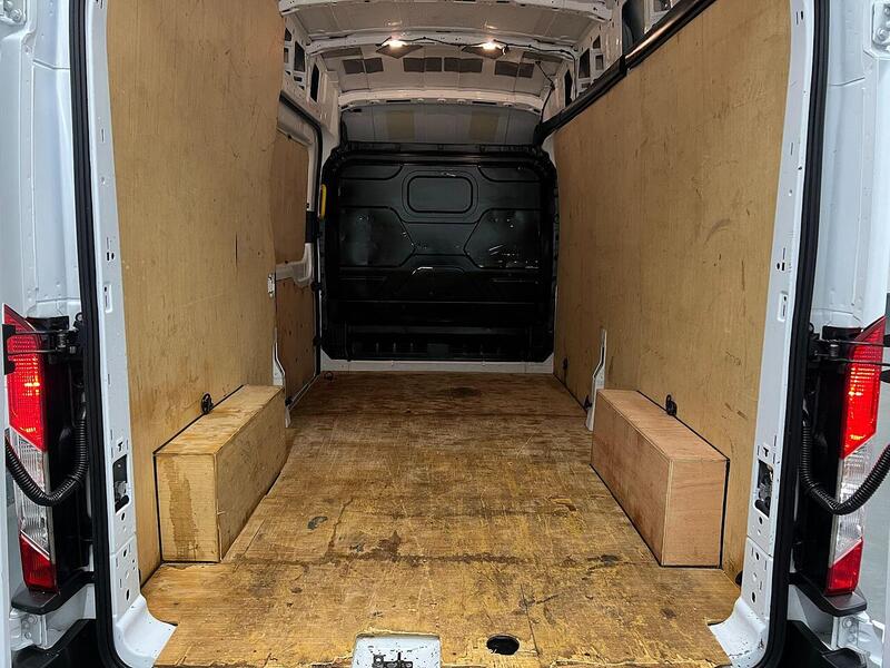 Used Ford Transit 2023 for sale - 76904065: Photo 31