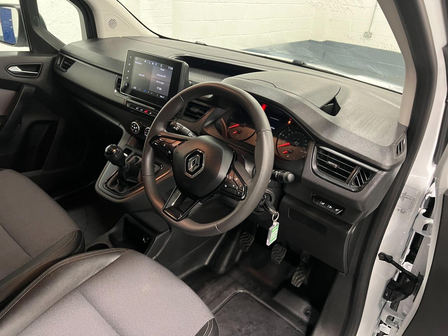 Used Renault Kangoo 2024 for sale - 76494057: Photo 11