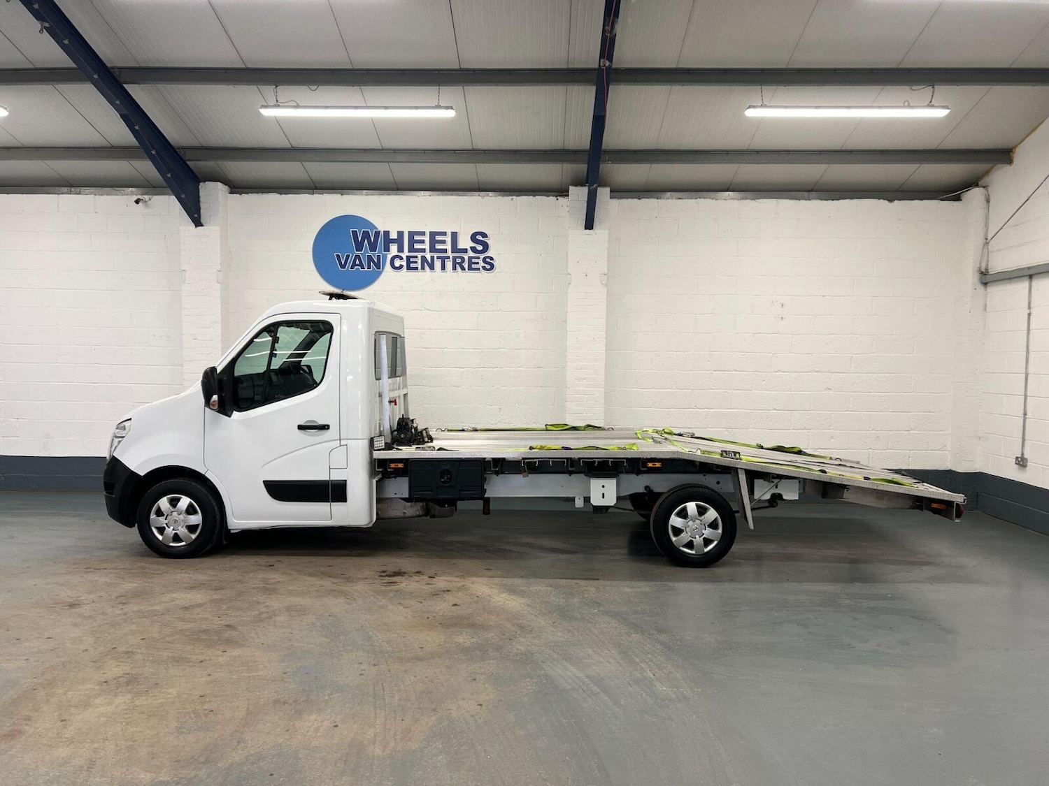 Used Nissan Interstar 2022 for sale - 76183888: Photo 2