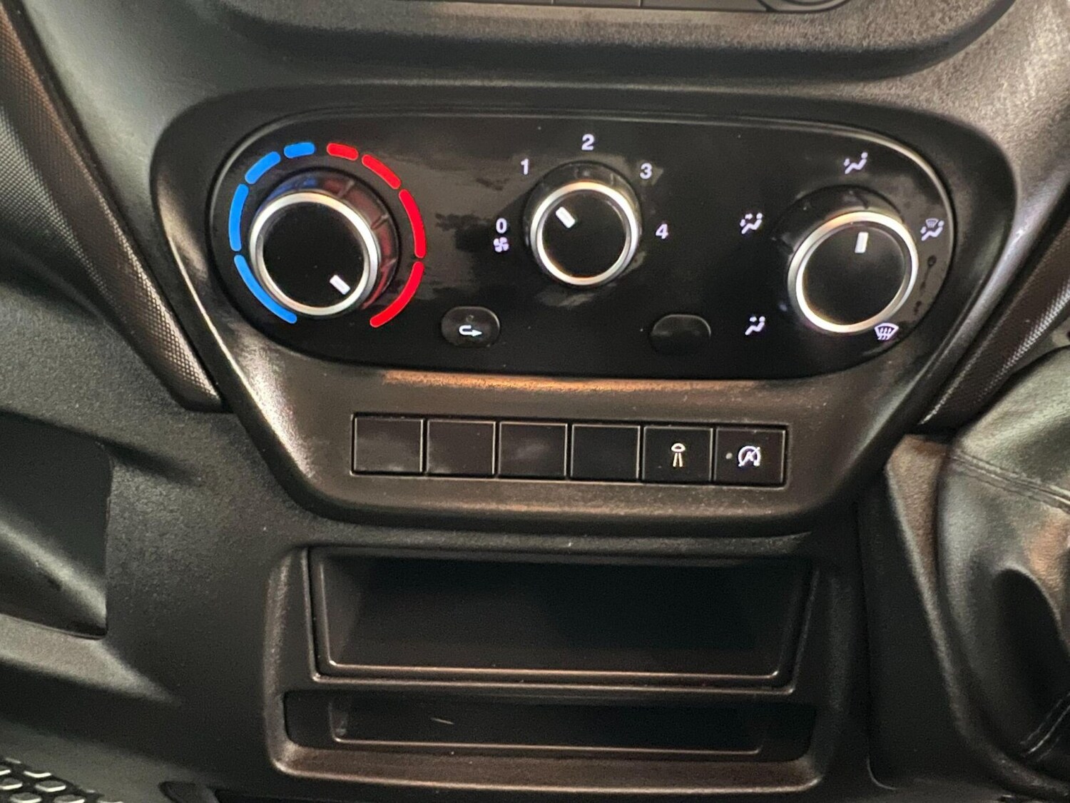 Used Iveco Daily 2023 for sale - 76355154: Photo 21