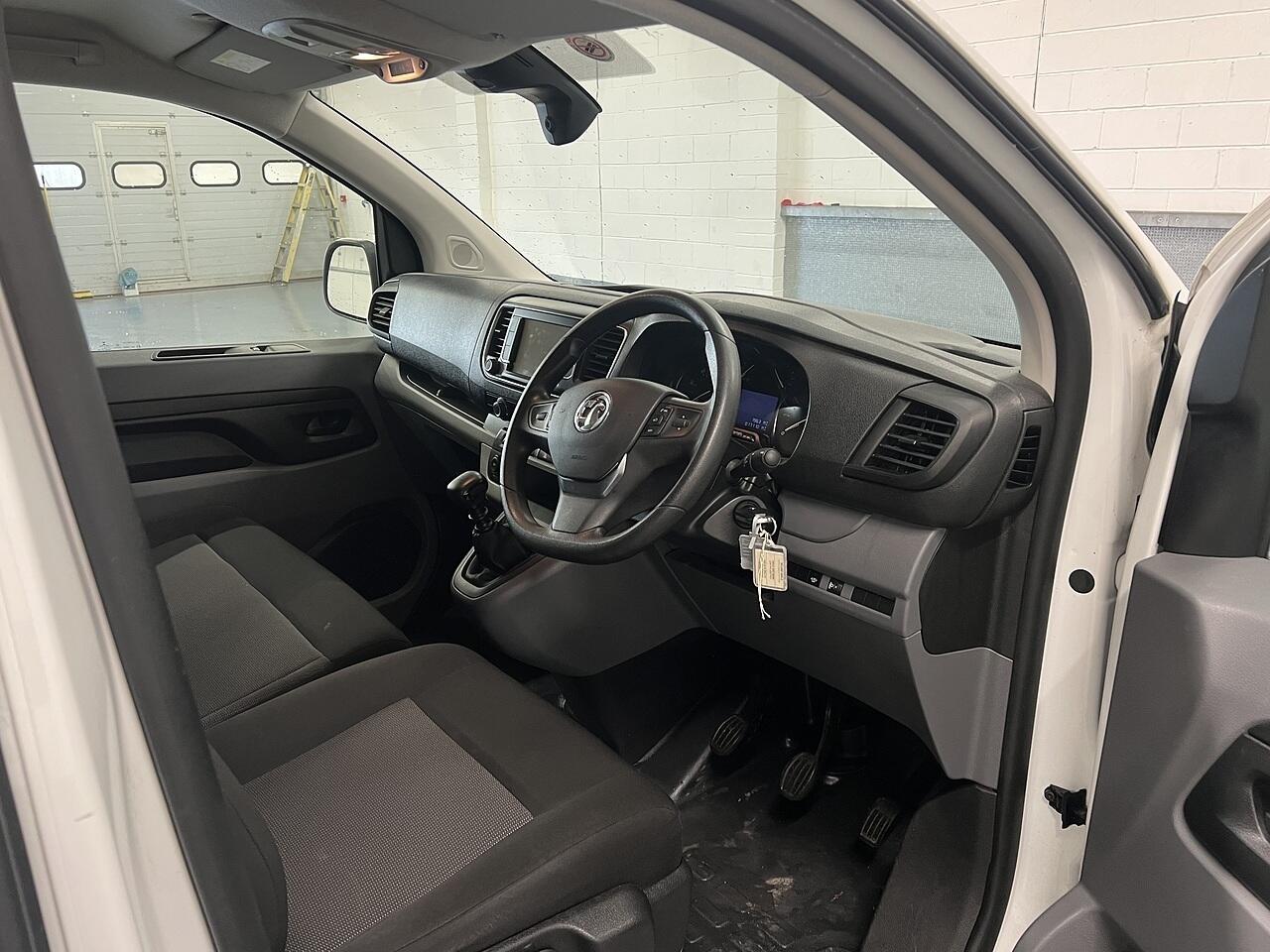 Used Vauxhall Vivaro 2022 for sale - 76826681: Photo 6