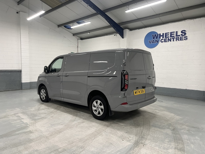 Used Ford Transit Custom 2024 for sale - 77508037: Photo 2