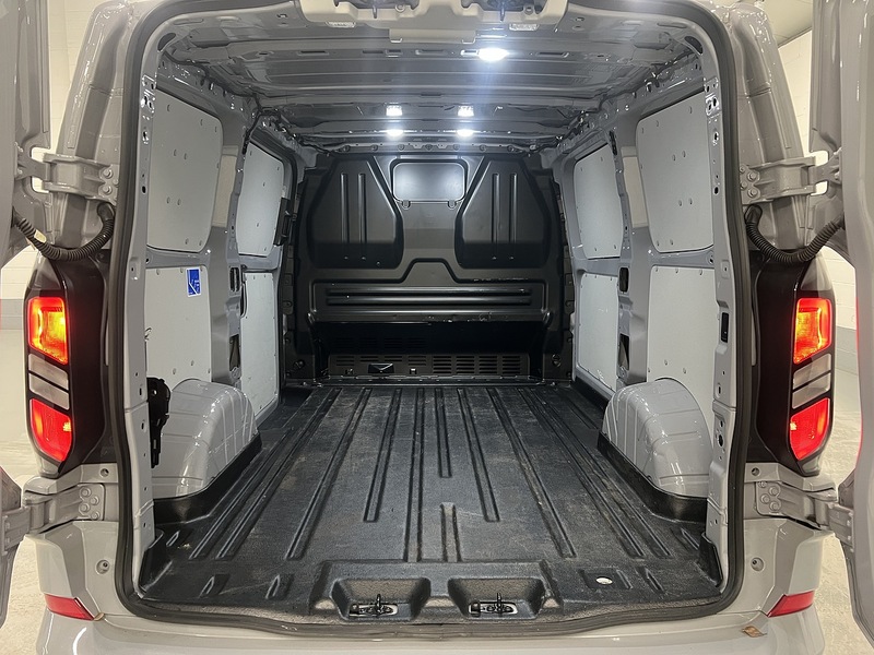 Used Ford Transit Custom 2024 for sale - 77508037: Photo 5