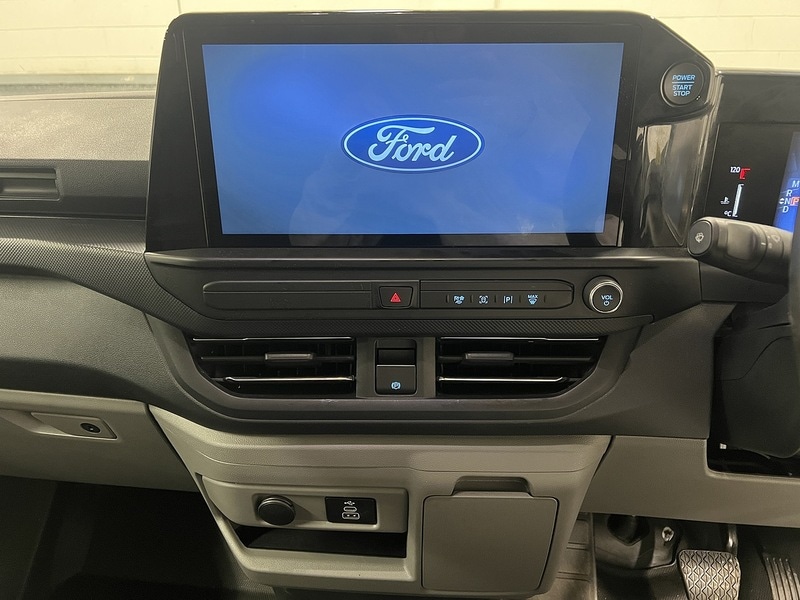 Used Ford Transit Custom 2024 for sale - 77508037: Photo 8