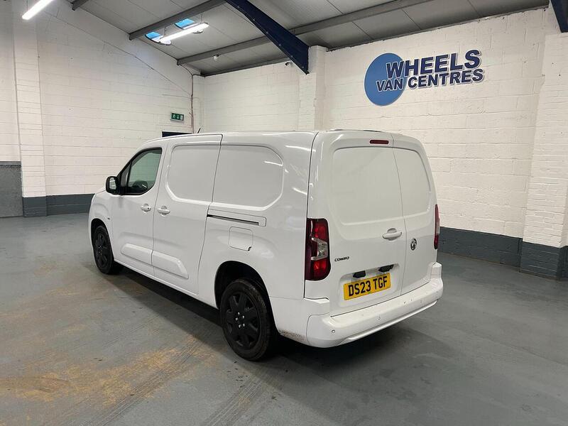 Used Vauxhall Combo 2023 for sale - 76904087: Photo 2