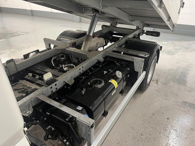 Used Mitsubishi Canter 2023 for sale - 77792604: Photo 35