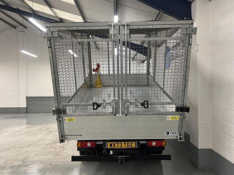 Used Mitsubishi Canter 2023 for sale - 77792604: Photo 4