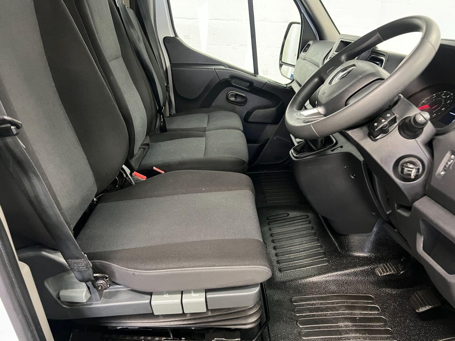 Used Renault Master 2023 for sale - 76302374: Photo 10