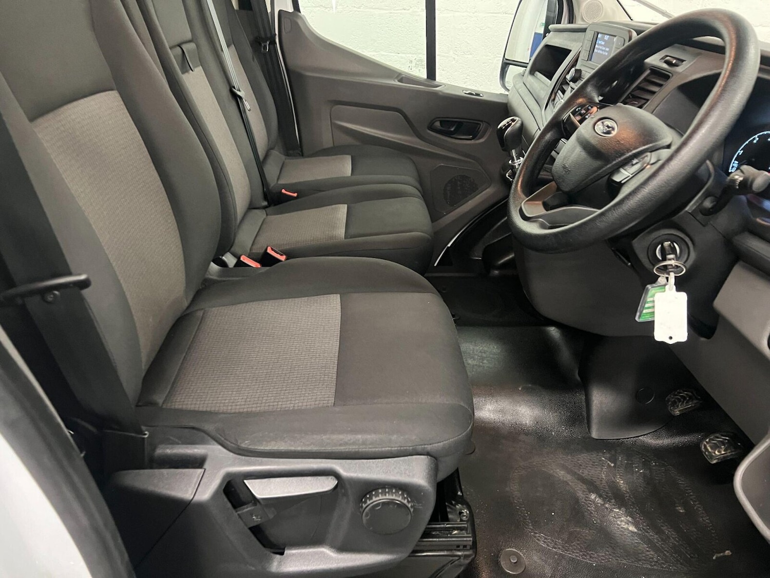 Used Ford Transit 2024 for sale - 76722336: Photo 10