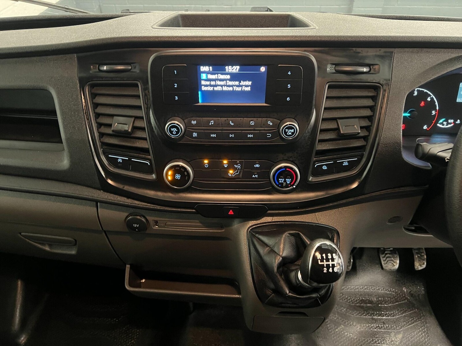 Used Ford Transit 2024 for sale - 76722336: Photo 23