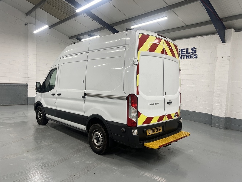Used Ford Transit 2018 for sale - 77200886: Photo 2