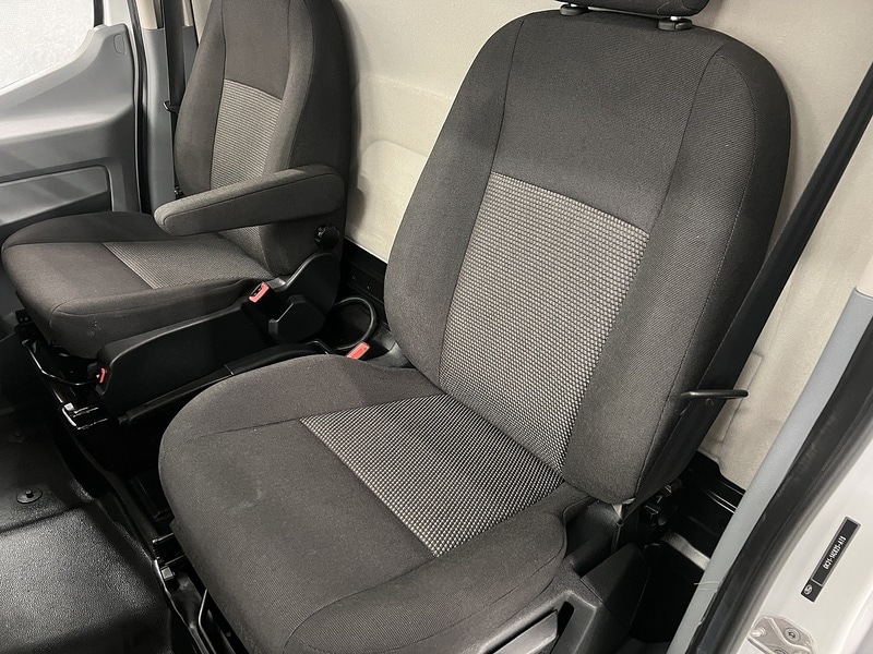 Used Ford Transit 2018 for sale - 77200886: Photo 31