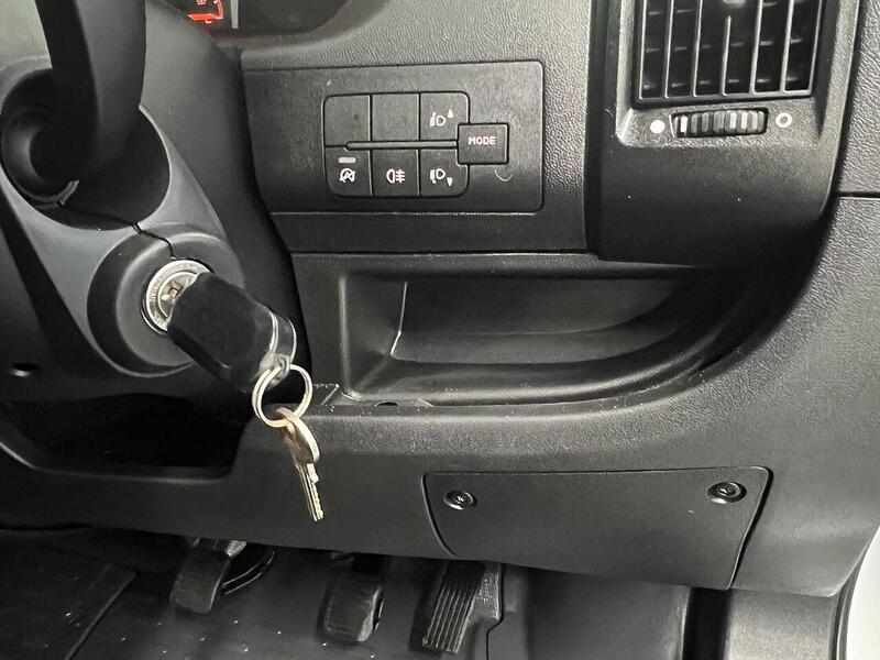 Used Vauxhall Movano 2022 for sale - 76904384: Photo 18