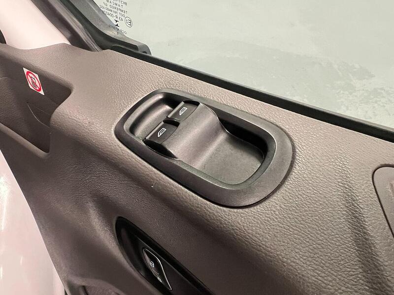 Used Ford Transit 2022 for sale - 76903881: Photo 10