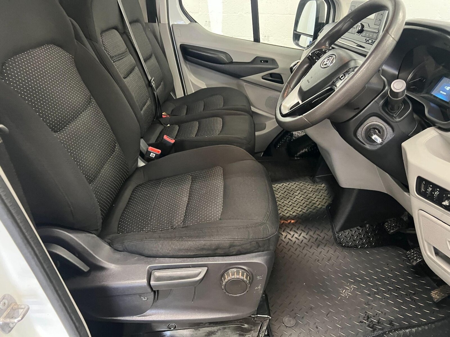 Used Maxus Deliver 9 2022 for sale - 76289803: Photo 10