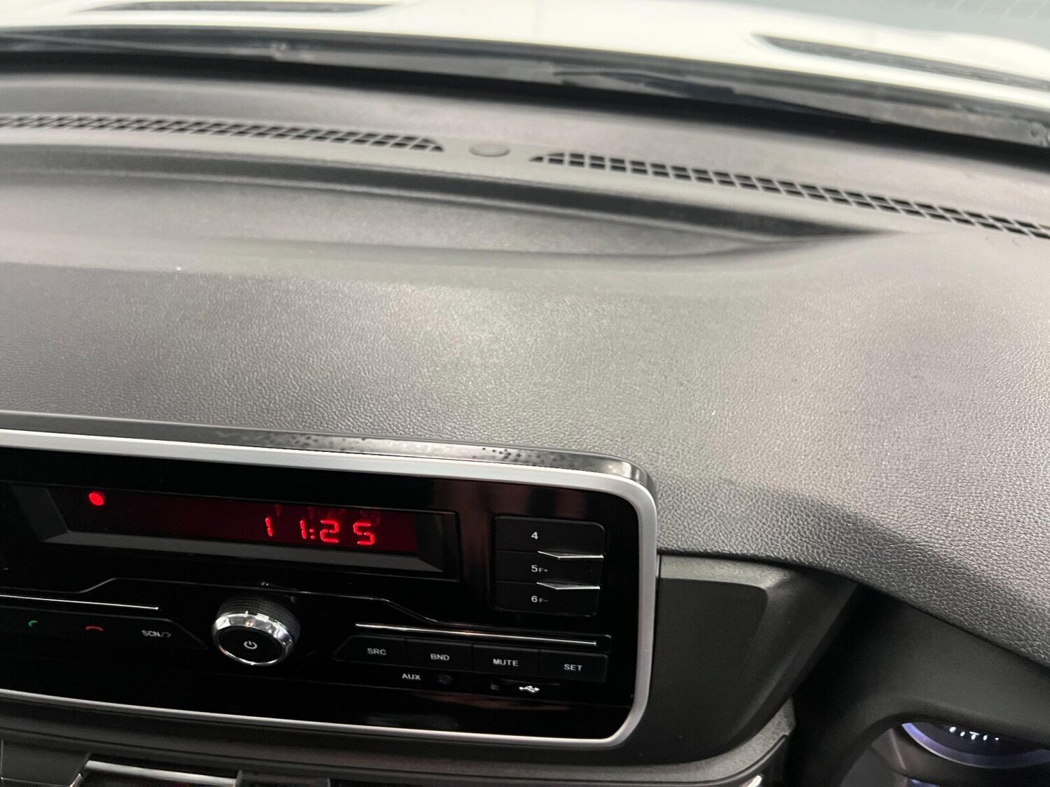 Used Maxus Deliver 9 2022 for sale - 76289803: Photo 27