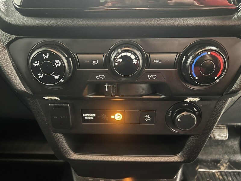 Used Isuzu D-Max for sale - 77668071: Photo 24