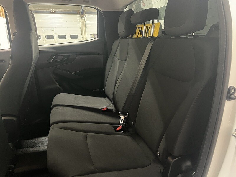 Used Isuzu D-Max for sale - 77668071: Photo 31