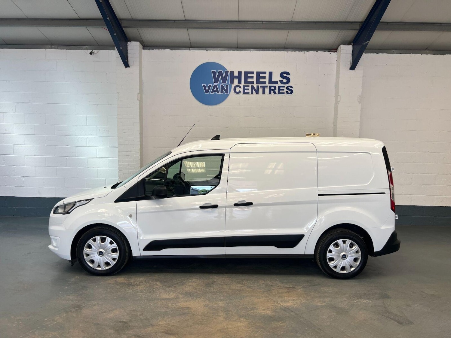 Used Ford Transit Connect 2021 for sale - 76868284: Photo 2