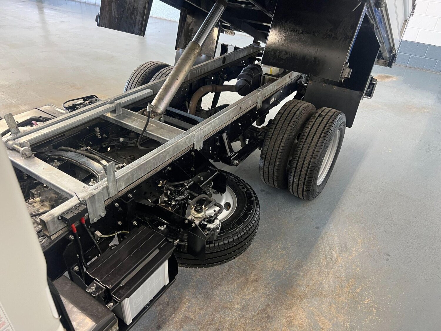 Vehicle 28