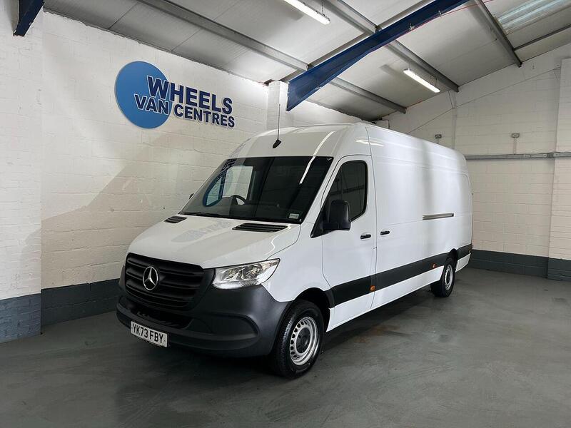 Used Mercedes-Benz Sprinter 2023 for sale - 76904241: Photo 1
