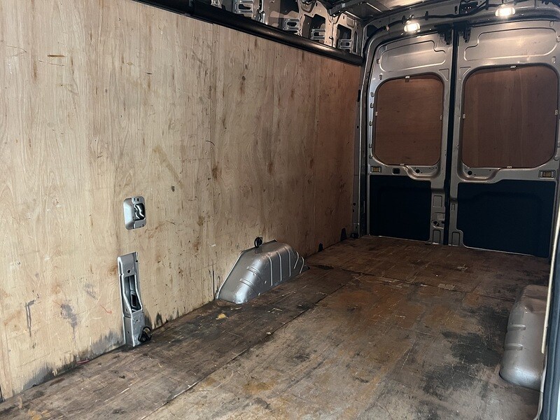 Used Ford Transit 2023 for sale - 77465233: Photo 32