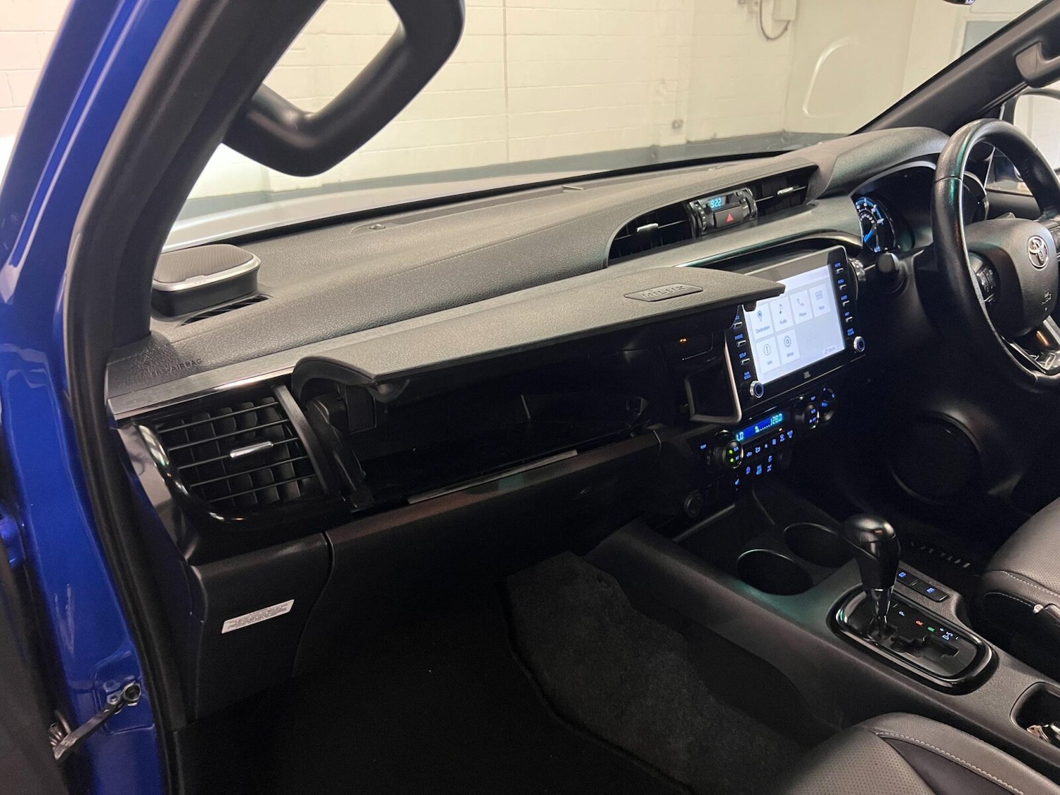 Vehicle 29