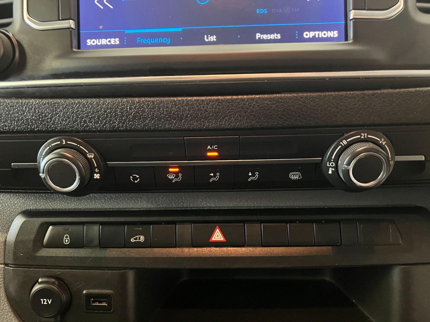Used Peugeot Expert 2022 for sale - 76154876: Photo 10