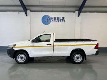 Used Toyota Hilux 2020 for sale - 74013921: Photo
