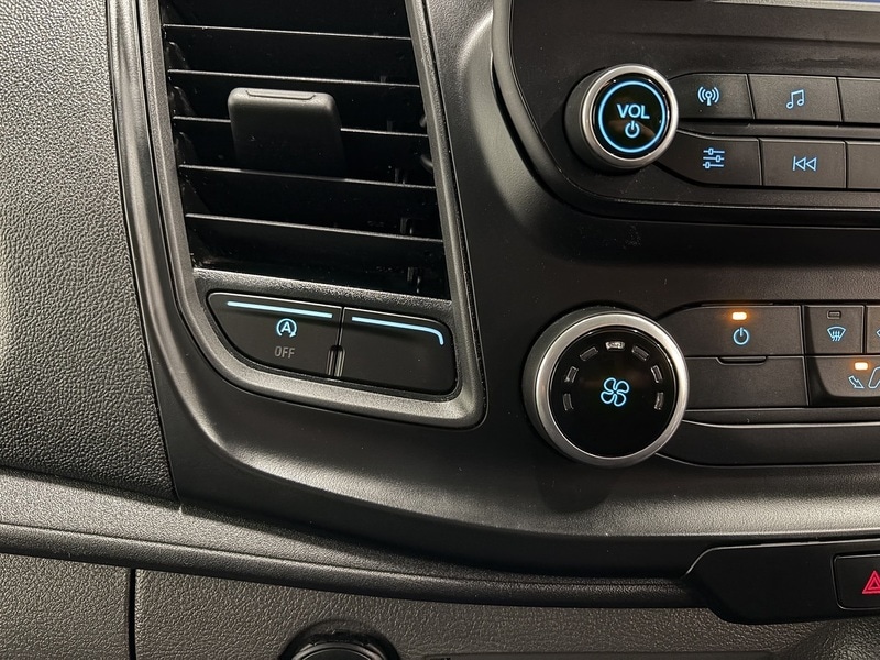 Used Ford Transit Custom 2023 for sale - 76904071: Photo 26